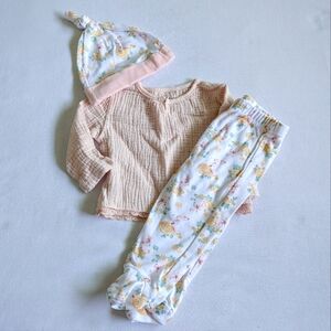 4/$15 | 3-6 Month girl outfit soft pink bunnies lace footie pants top hat baby